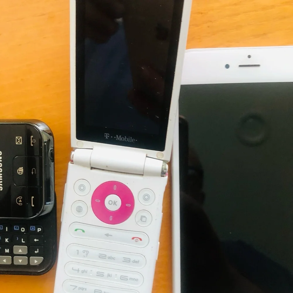 Samsung Black Slide Phone